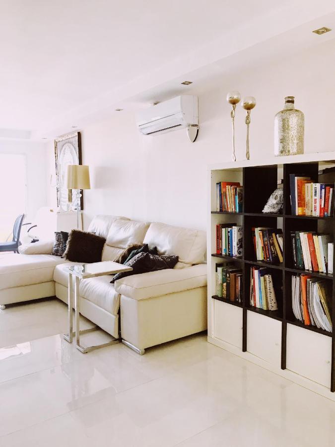 The White Apartment: Luxury, Beach And Design Valencia Exterior photo