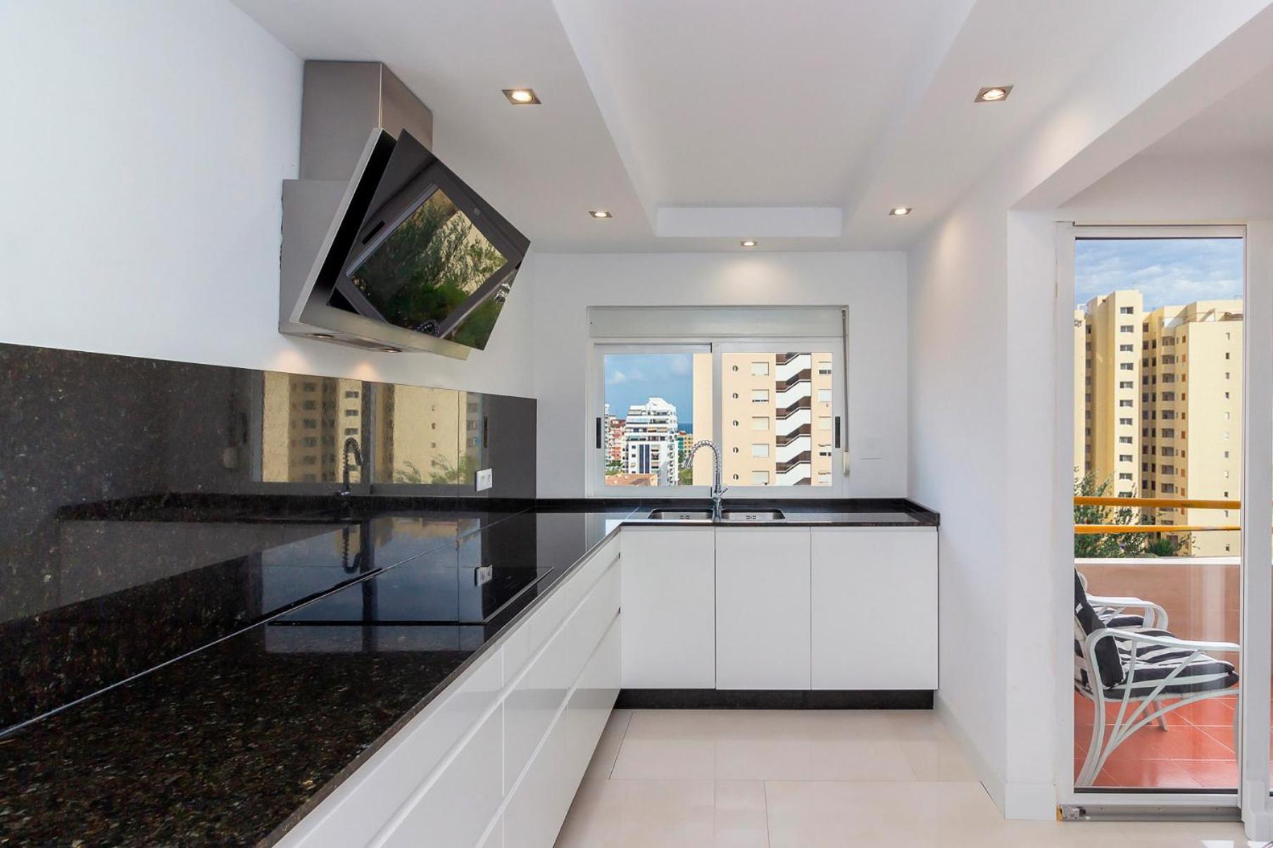 The White Apartment: Luxury, Beach And Design Valencia Exterior photo