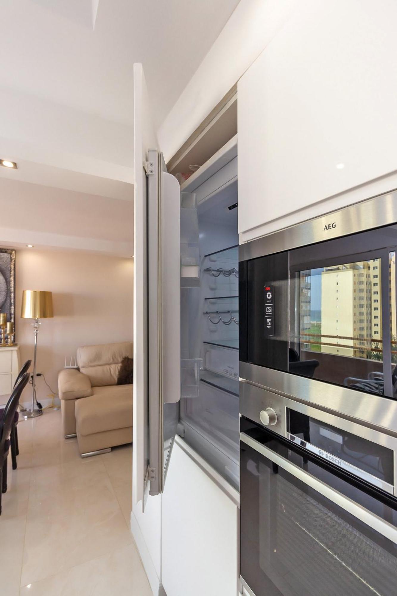 The White Apartment: Luxury, Beach And Design Valencia Exterior photo